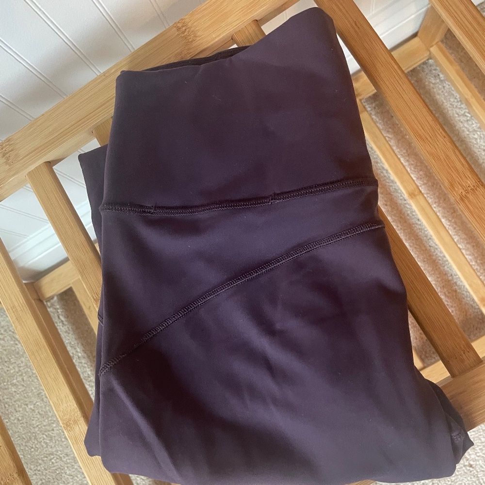 Lululemon crop leggings